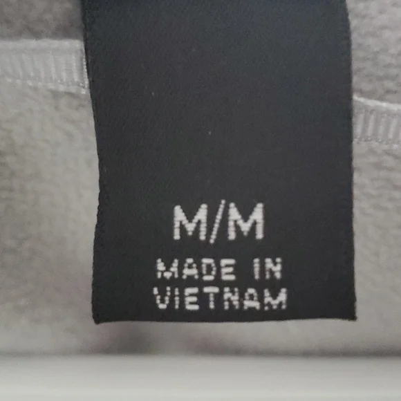 Fall/Spring Rain Coat - Picture 3 of 4